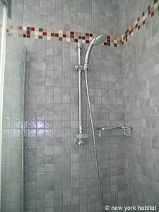 Parigi 2 Camere da letto - Loft appartamento casa vacanze - bagno 1 (PA-3929) photo 3 di 5