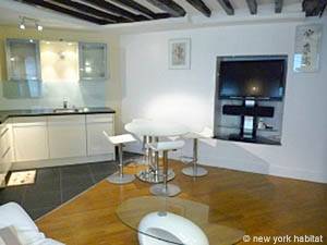 Paris 1 Bedroom apartment - living room (PA-3934) photo 7 of 11