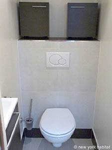 Paris 1 Bedroom apartment - bathroom 2 (PA-3934) photo 2 of 2