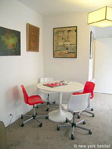 Paris Studio T1 appartement location vacances - s&eacute;jour (PA-3937) photo 3 sur 9