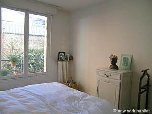 Paris 3 Bedroom accommodation - bedroom 1 (PA-3939) photo 2 of 5