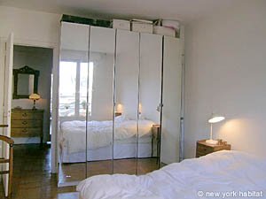 Paris 3 Bedroom accommodation - bedroom 1 (PA-3939) photo 3 of 5