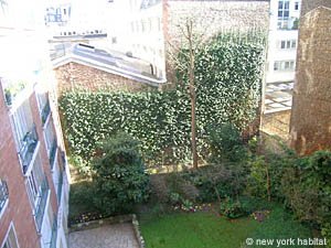 Paris 3 Bedroom accommodation - bedroom 2 (PA-3939) photo 4 of 5