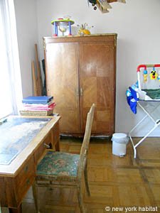 Paris 3 Bedroom accommodation - bedroom 3 (PA-3939) photo 6 of 8