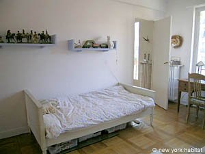 Paris 3 Bedroom accommodation - bedroom 3 (PA-3939) photo 3 of 8