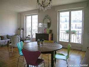 Paris 3 Bedroom accommodation - living room (PA-3939) photo 2 of 8