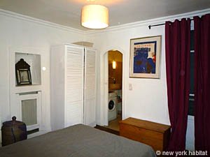 Paris T2 appartement location vacances - chambre (PA-3994) photo 5 sur 6