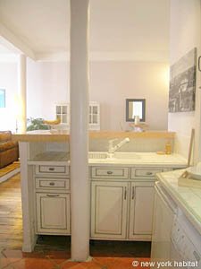 Paris T3 appartement location vacances - cuisine (PA-3999) photo 2 sur 4