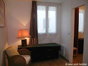 Paris 1 Bedroom accommodation - bedroom (PA-4007) photo 2 of 3
