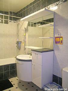 Paris Studiowohnung ferienwohnung - badezimmer (PA-4011) photo 1 von 3