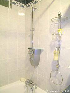 Paris Studiowohnung ferienwohnung - badezimmer (PA-4011) photo 2 von 3