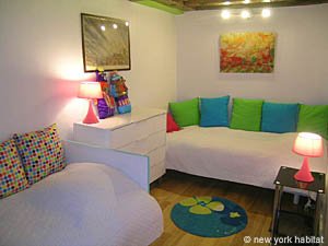Paris 2 Zimmer ferienwohnung - wohnzimmer (PA-4012) photo 8 von 11