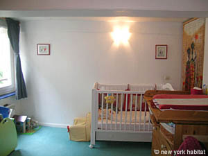 Paris 2 Bedroom apartment - bedroom 2 (PA-4016) photo 1 of 4