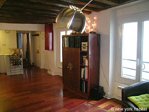 Paris 2 Bedroom apartment - living room (PA-4016) photo 4 of 5