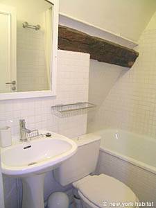 Paris Studio avec Alc&ocirc;ve T1 appartement location vacances - salle de bain (PA-4022) photo 2 sur 3