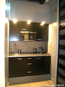 Paris Studio T1 logement location appartement - cuisine (PA-4035) photo 1 sur 2