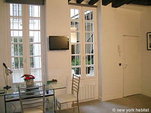 Paris Studio T1 logement location appartement - s&eacute;jour (PA-4035) photo 3 sur 8
