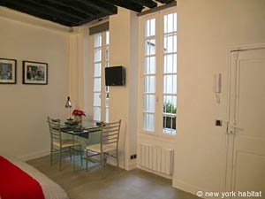 Paris Studio T1 logement location appartement - s&eacute;jour (PA-4035) photo 4 sur 8