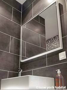 Paris 1 Bedroom accommodation - bathroom 1 (PA-4044) photo 1 of 4