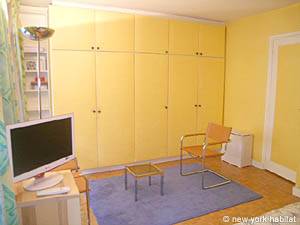 Paris 1 Bedroom apartment - bedroom (PA-4078) photo 6 of 10