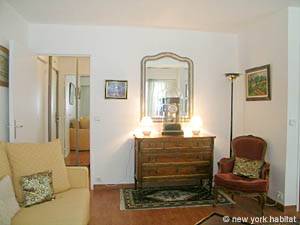 Paris Studio apartment - living room (PA-4079) photo 5 of 10