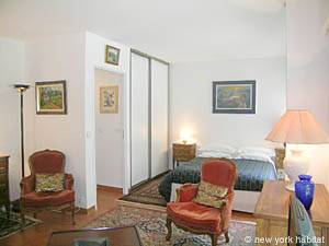 Paris Studio apartment - living room (PA-4079) photo 2 of 10