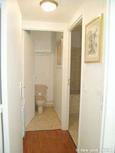 Paris Studio apartment - bathroom 2 (PA-4079) photo 1 of 1
