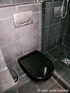 Paris Studio T1 appartement location vacances - salle de bain (PA-4095) photo 5 sur 5 Paris Studio T1 appartement location vacances - salle de bain (PA-4095) photo 5 sur 5