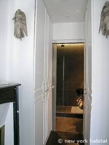 Paris Studio T1 appartement location vacances - salle de bain (PA-4095) photo 2 sur 5 Paris Studio T1 appartement location vacances - salle de bain (PA-4095) photo 2 sur 5