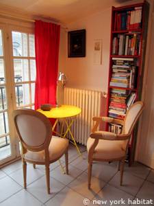 Paris 1 Bedroom apartment - living room (PA-4140) photo 5 of 8