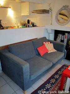 Paris 1 Bedroom apartment - living room (PA-4140) photo 2 of 8