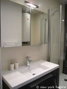 Paris 1 Bedroom accommodation - bathroom 1 (PA-4147) photo 1 of 4