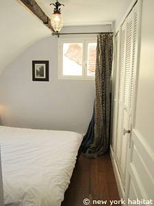 Paris 1 Bedroom apartment - bedroom (PA-4167) photo 2 of 4