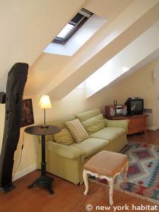 Paris 1 Bedroom apartment - living room (PA-4167) photo 2 of 6