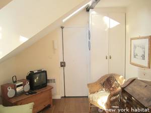 Paris 1 Bedroom apartment - living room (PA-4167) photo 3 of 6
