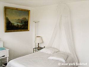 Paris 1 Bedroom apartment - bedroom (PA-4221) photo 1 of 3