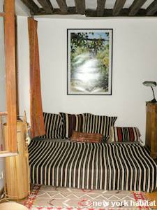 Paris 1 Bedroom - Duplex accommodation - living room (PA-4237) photo 4 of 12