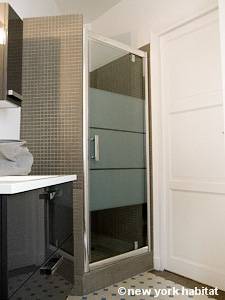 Paris Studio apartment - bathroom (PA-4253) photo 2 of 2