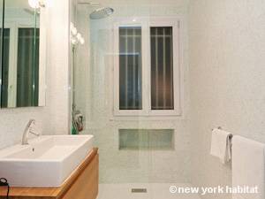 Parigi 1 Camera da letto appartamento casa vacanze - bagno 1 (PA-4255) photo 1 di 2