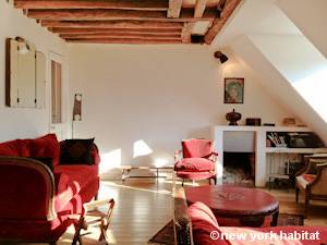 Paris T4 - Loft - Triplex appartement location vacances - s&eacute;jour (PA-4264) photo 2 sur 4