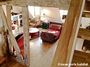 Paris T4 - Loft - Triplex appartement location vacances - s&eacute;jour (PA-4264) photo 3 sur 4