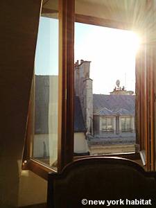 Paris T4 - Loft - Triplex appartement location vacances - s&eacute;jour (PA-4264) photo 4 sur 4