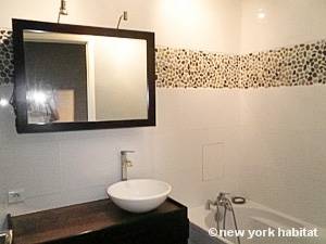 Paris 3 Zimmer wohnungsvermietung - badezimmer 1 (PA-4269) photo 1 von 2