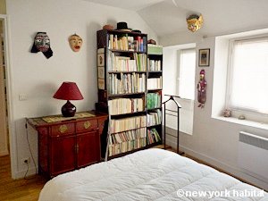 Paris 2 Bedroom accommodation - bedroom 1 (PA-4300) photo 3 of 3
