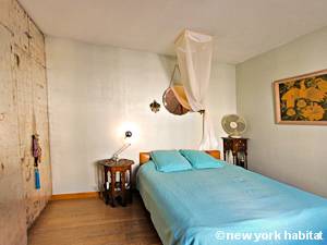 Paris 1 Bedroom apartment - bedroom (PA-4301) photo 1 of 2