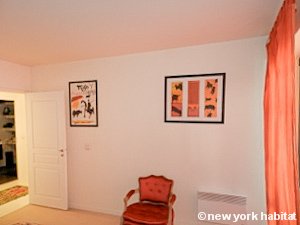 Paris T4 - Duplex logement location appartement - chambre 1 (PA-4302) photo 5 sur 5
