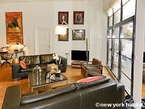 Paris T4 - Duplex logement location appartement - s&eacute;jour (PA-4302) photo 2 sur 9