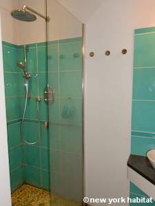 Paris 3 Bedroom - Duplex accommodation - bathroom 2 (PA-4308) photo 1 of 2