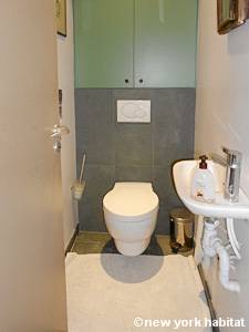 Paris 3 Bedroom - Duplex accommodation - bathroom 3 (PA-4308) photo 1 of 1