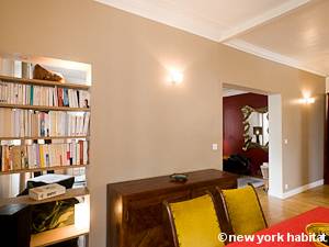 Paris 1 Bedroom accommodation - living room 1 (PA-4315) photo 4 of 5